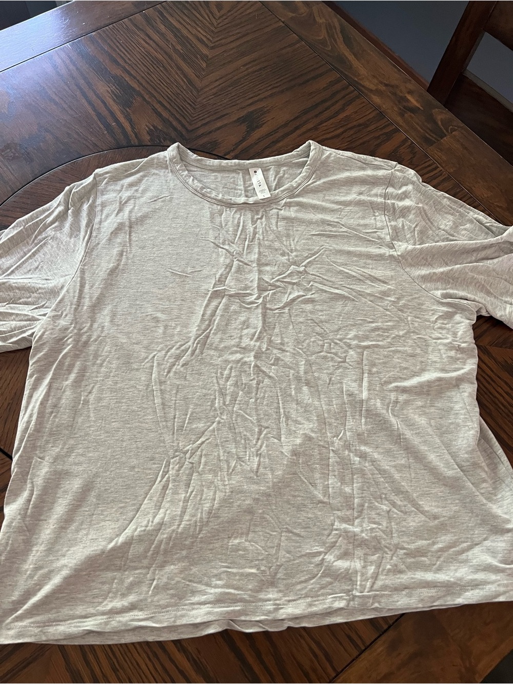 Athleta  Gray Solid Crew Neck Short Sleeve Knit T-Shirt Women’s L # 526
